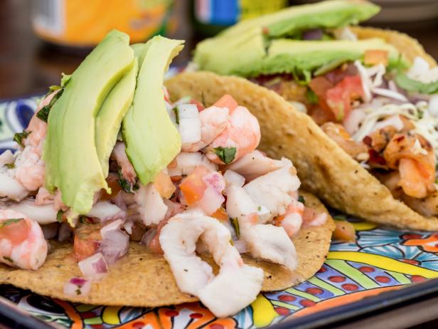 Oscars Mexican Seafood signature dishes Battered Fish Taco
Surf & Turf Taco
Carne Asada Street Tacos